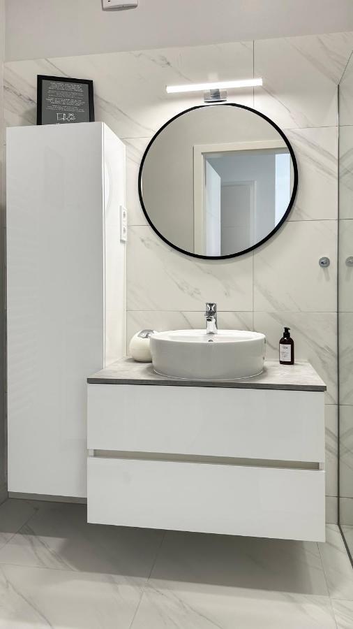 Linden Apartman 104 - Adults Only Mosonmagyarovar Luaran gambar