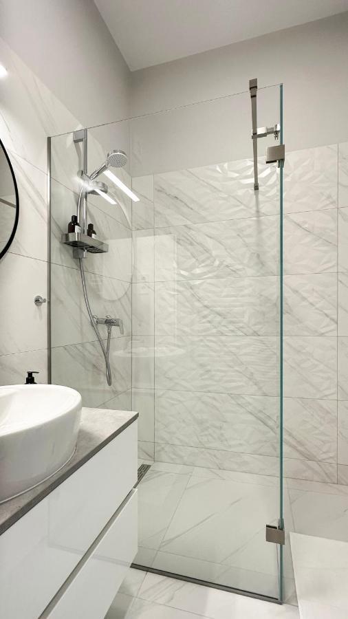 Linden Apartman 104 - Adults Only Mosonmagyarovar Luaran gambar